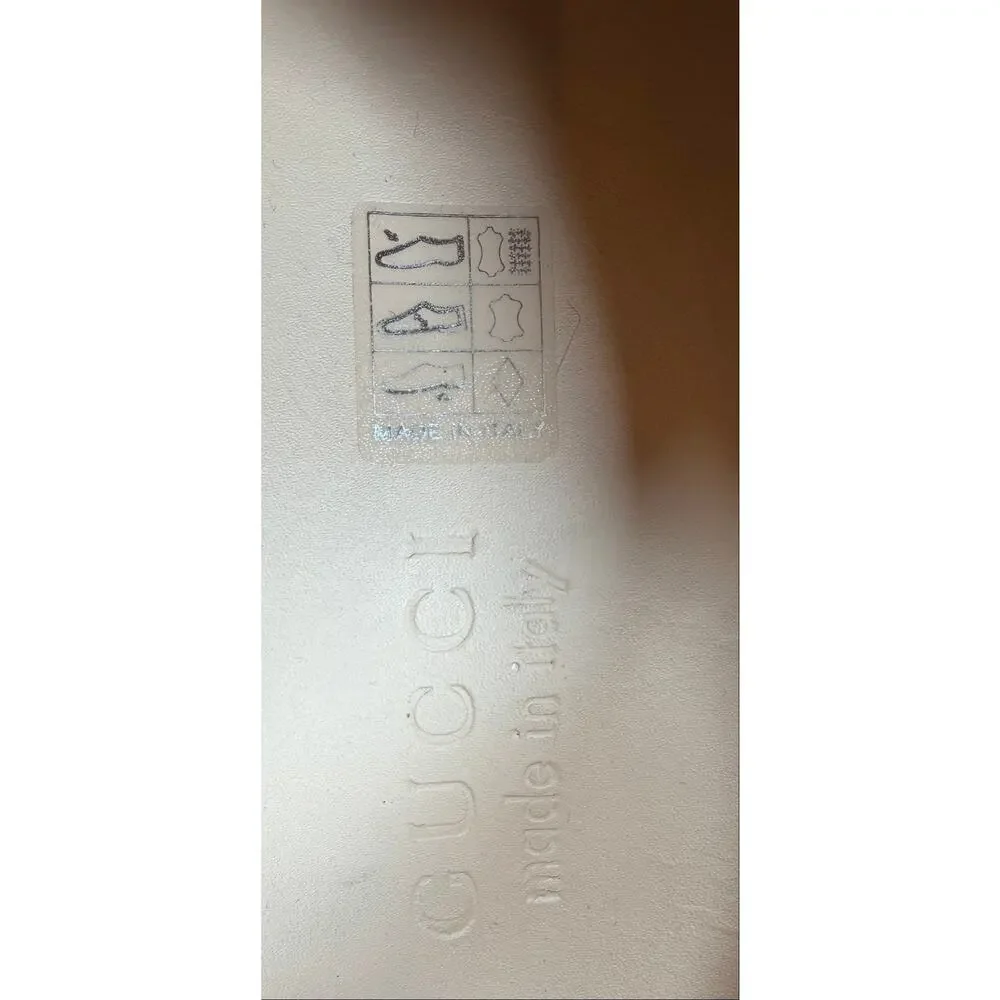 Size 9.5US - Gucci Ace Low Top Red Leather